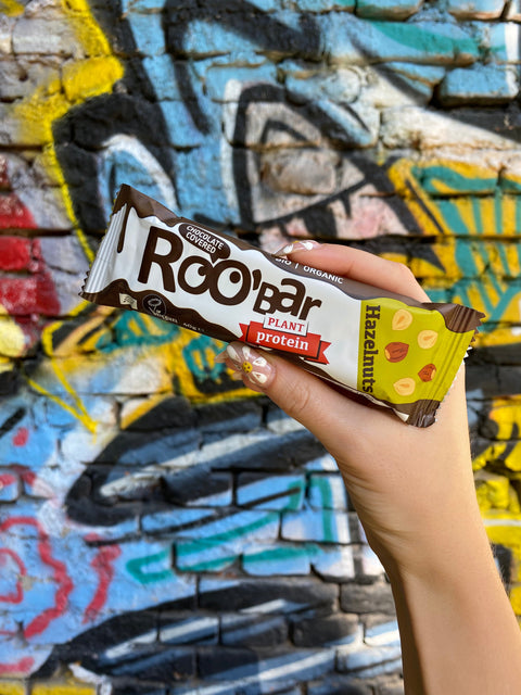 BIO Baton Białkowy z Orzechami Laskowymi w Czekoladzie