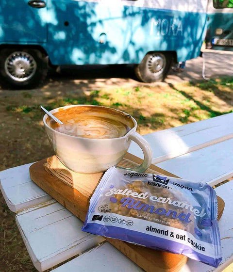 BIO Ciastko Migdałowe o Smaku Solonego Karmelu