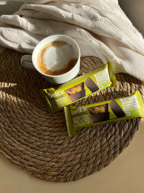 BIO kubeczki z masłem orzechowym i kremem pistacjowym